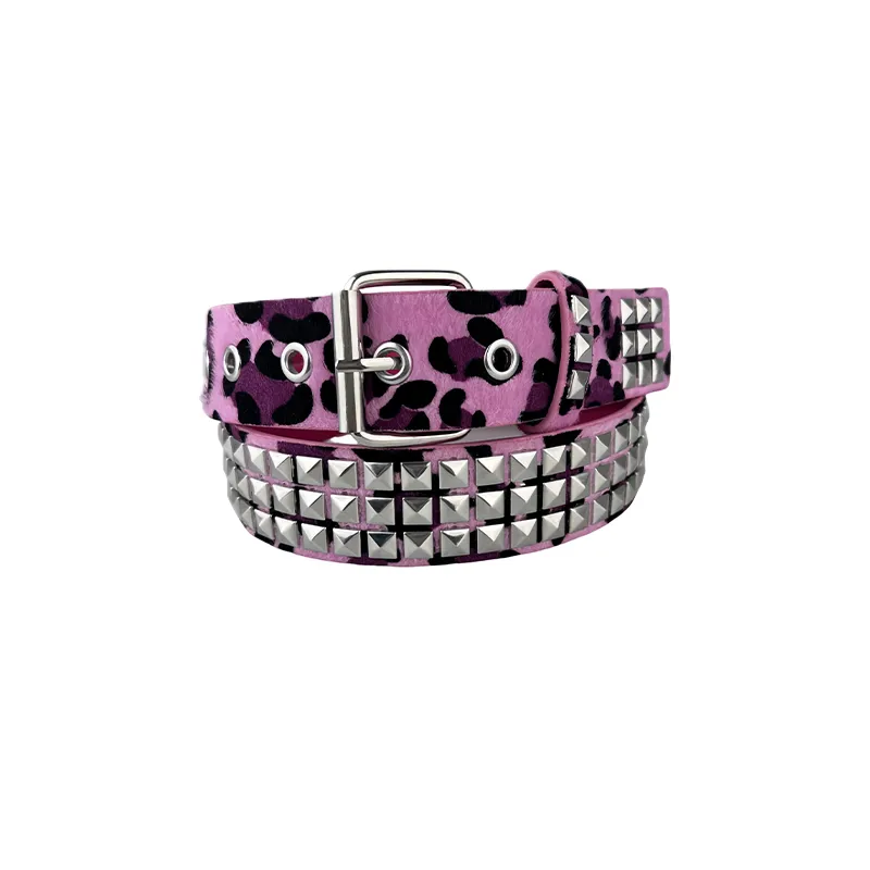 Refined Chic Buckle Accessory Featuring A Lustrous Finish_voghion.com