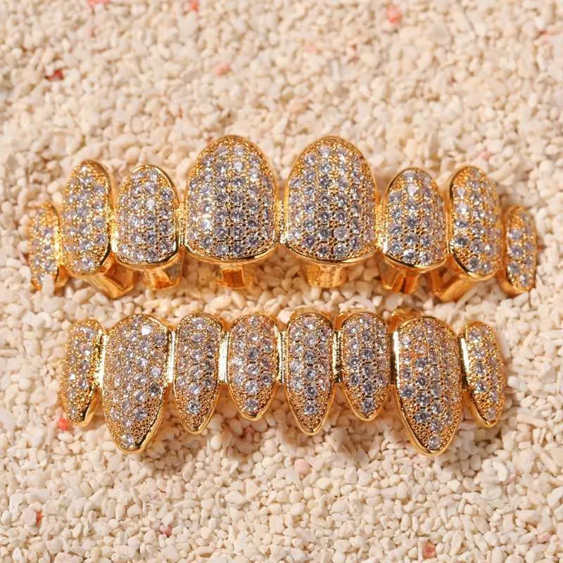 Iced Out 14K Gold Grills Kristall Zähne Oben Unten Diamant Grillz Hip Hop Bling Kubikzircon Rapper Körperschmuck7425554_voghion.com
