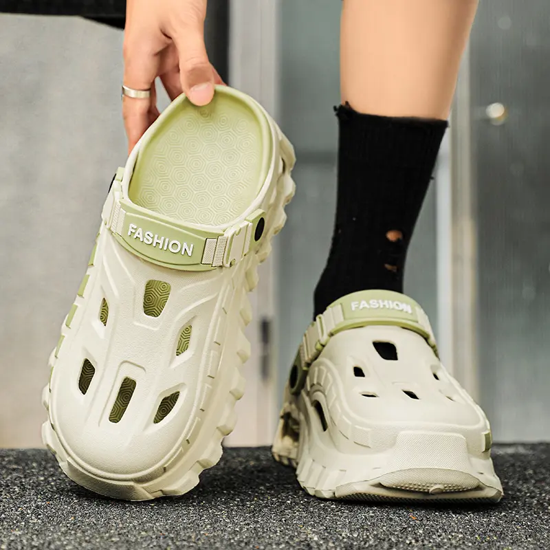 Men's Breathable Hole Sandals For Men Lightweight Beach Slippers_voghion.com