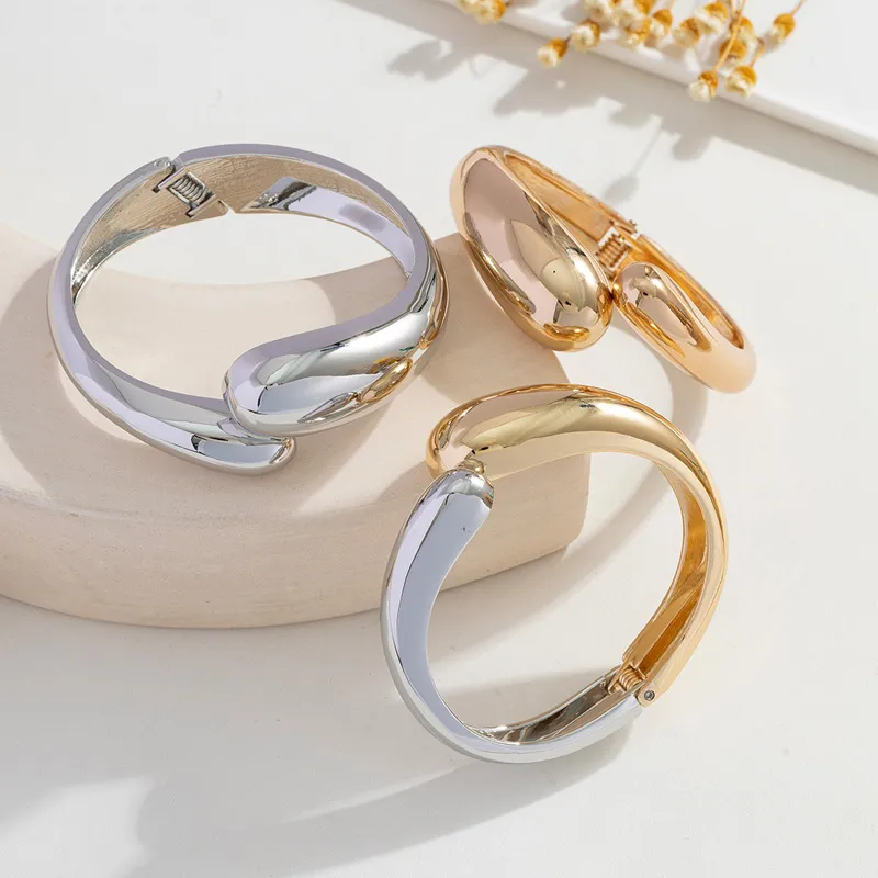 Bangle Alloy Mixed Color Simple Statement Bangles Fashion Jewelry Wide Women 2024_voghion.com