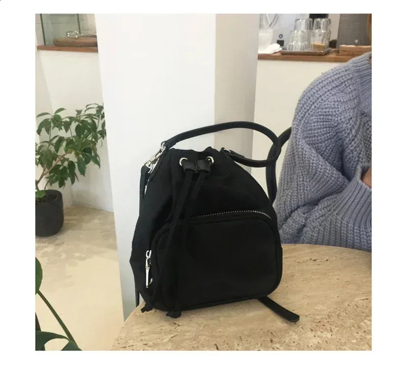 Mini Drawstring Bucket Shoulder Bag For Women Nylon Vintage Style_voghion.com