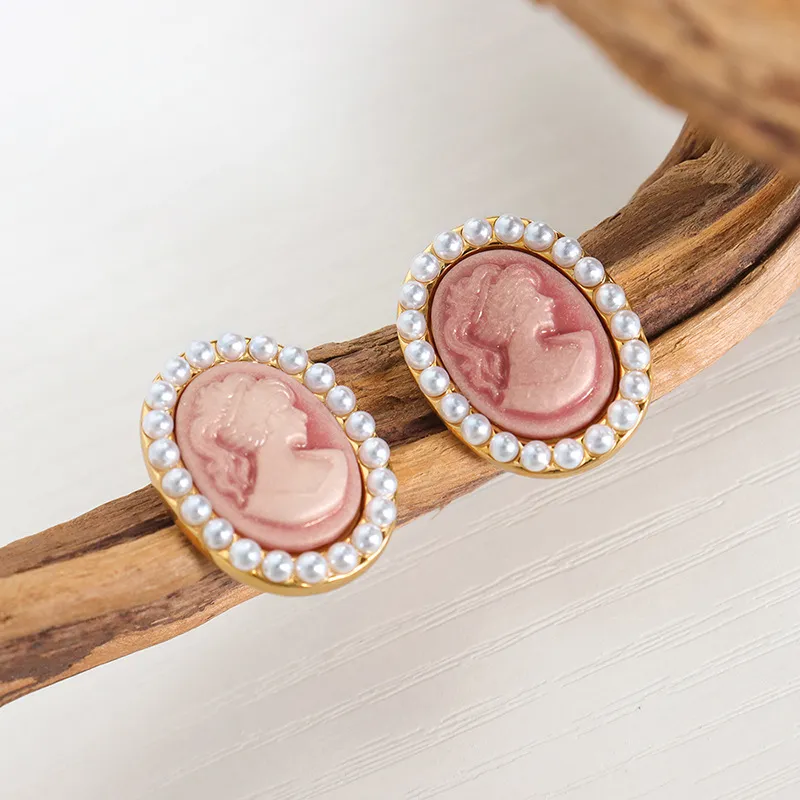 Orecchini perla vintage stile francese placcati oro per donna_voghion.com