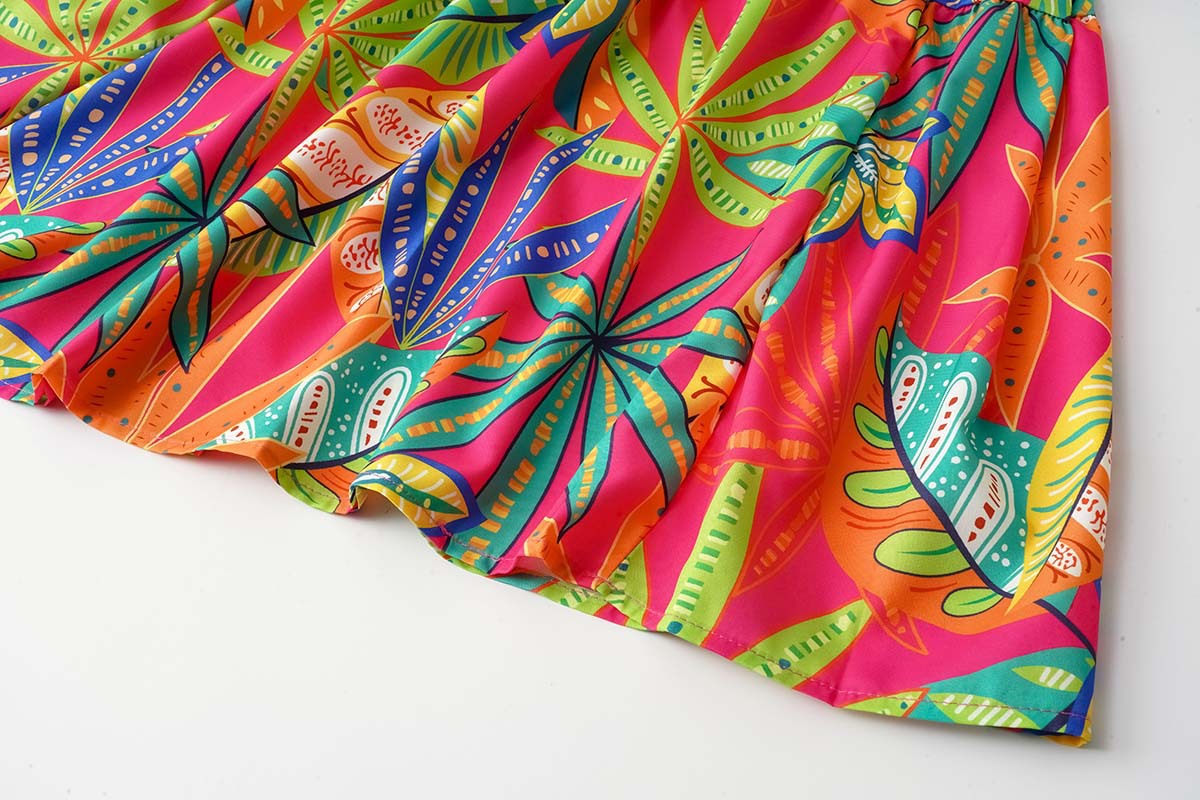 Damenkleid „2024 Summer“ mit Blattmuster und Wickeldesign und Bindeband_voghion.com