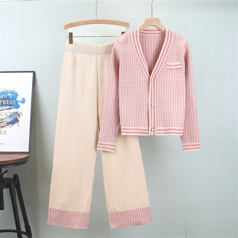Women's Clothing houndstooth jacquard knitted V neck cardigan, wide leg pants, two piece suit, age reducing temperament suit