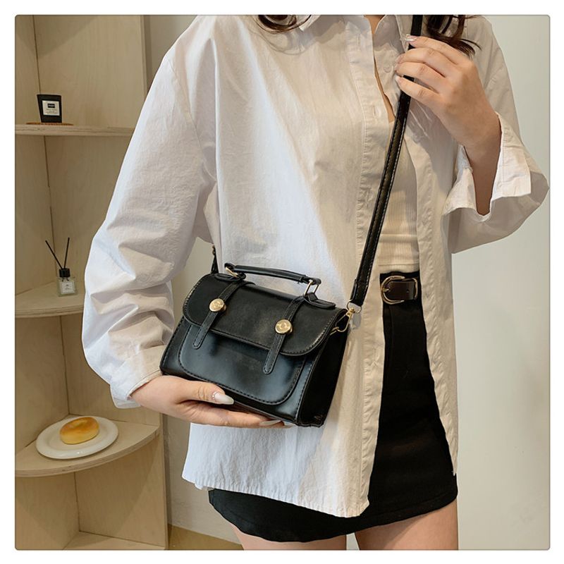 Britische Schulter für Frauen 2024 Neue trendige Studentin Multifunktionaler Rucksack Handheld Reisetasche_voghion.com