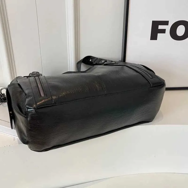 Sacs à bandoulière à compartiment intérieur souple 2024 de haute qualité aux couleurs contrastées pour femmes Mode Fermeture éclair Pu Femmes_voghion.com