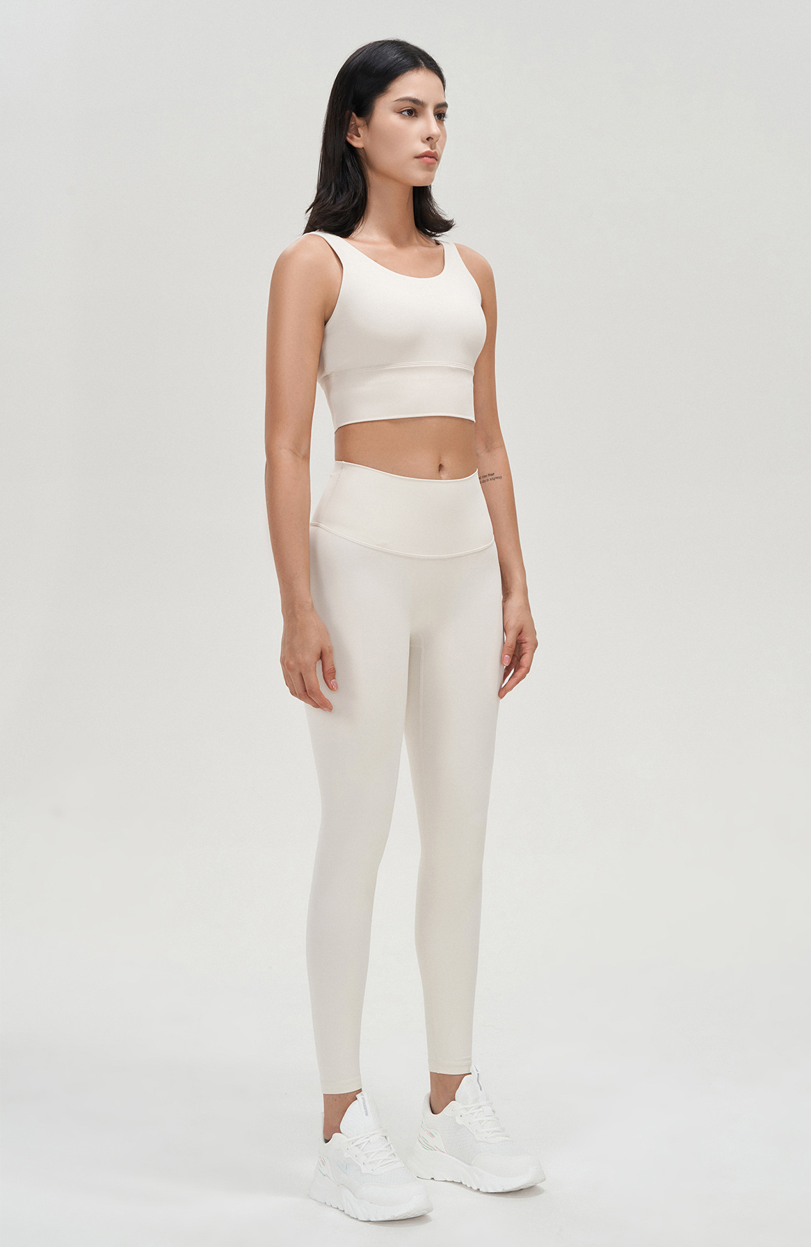 Lycra Yoga Deep V Backless European And American Style Sports Bra Fitness High Neck Vest With Chest Pads For Women_voghion.com