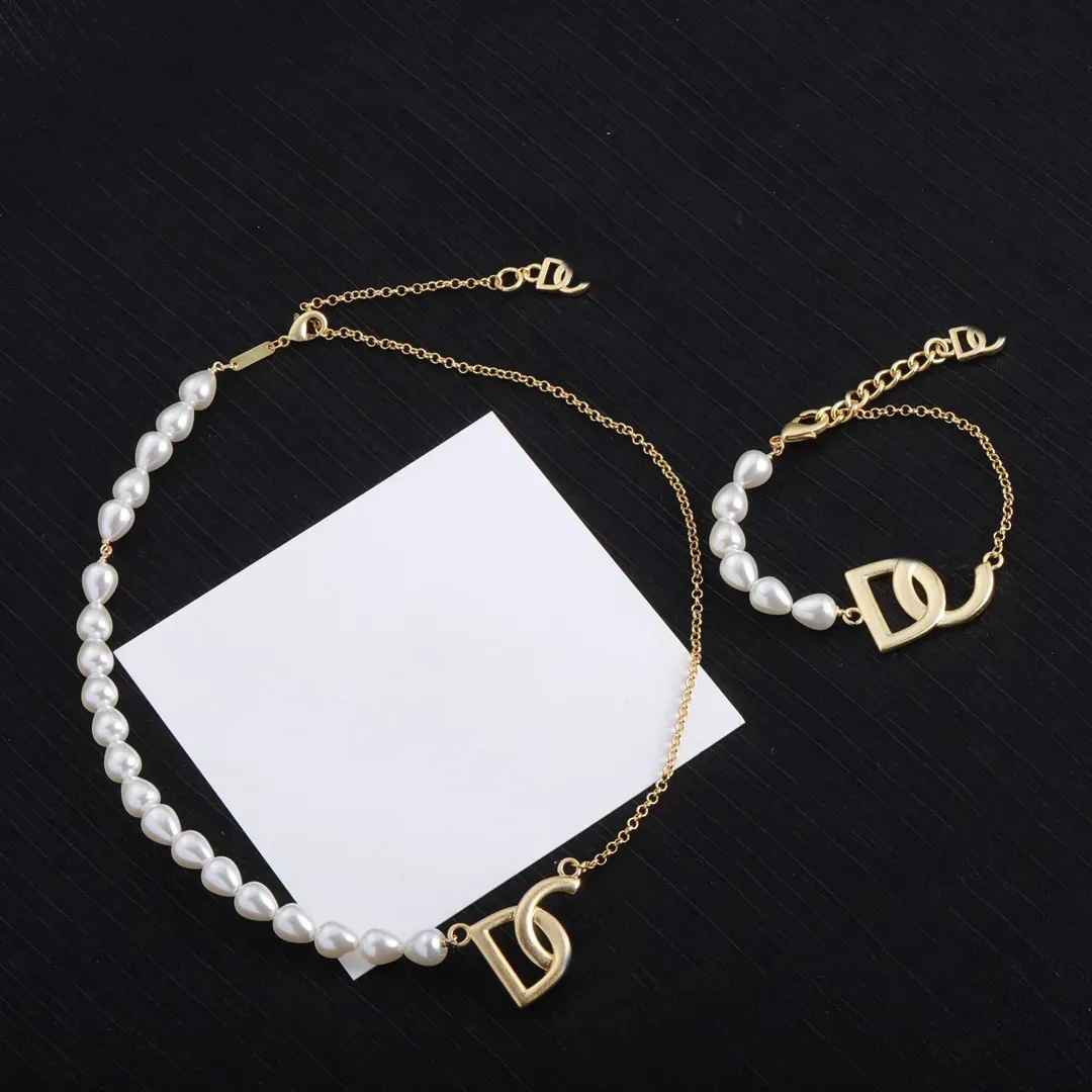 jewelry Charm Choker Necklace Bracelets jewlery for women designer necklace Popular bracelets and pearl necklaces_voghion.com