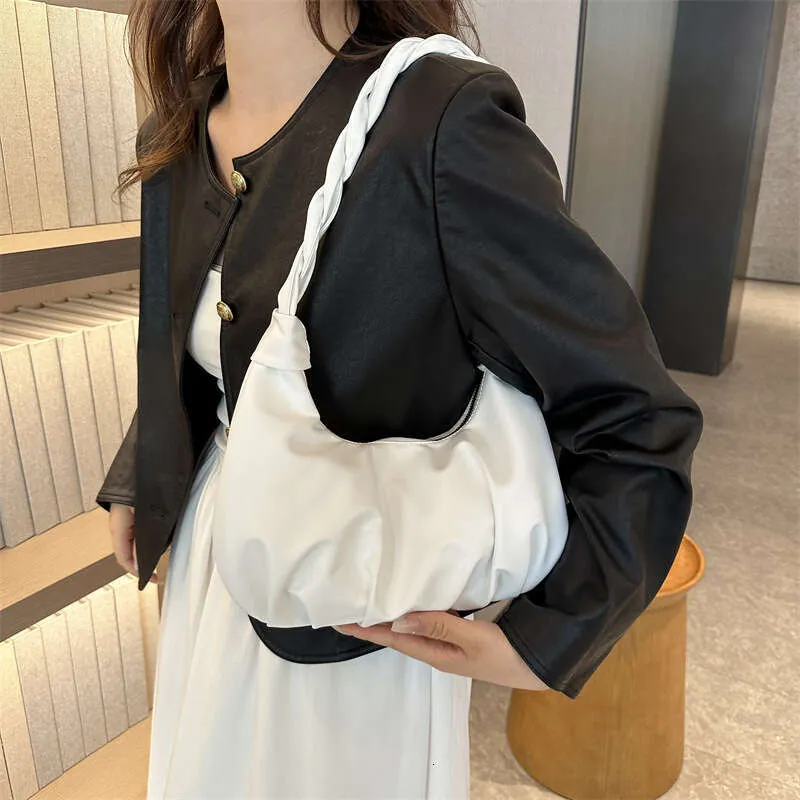 Women's Shoulder Bag Simple Pleated Underarm Bag For Women_voghion.com