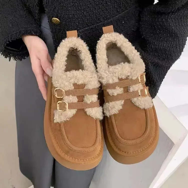 2024 New Fashionable Lazy Thick Soled For Women's Winter Outerwear, One Step Stepping Snow Cotton Shoes, Retro Plush_voghion.com