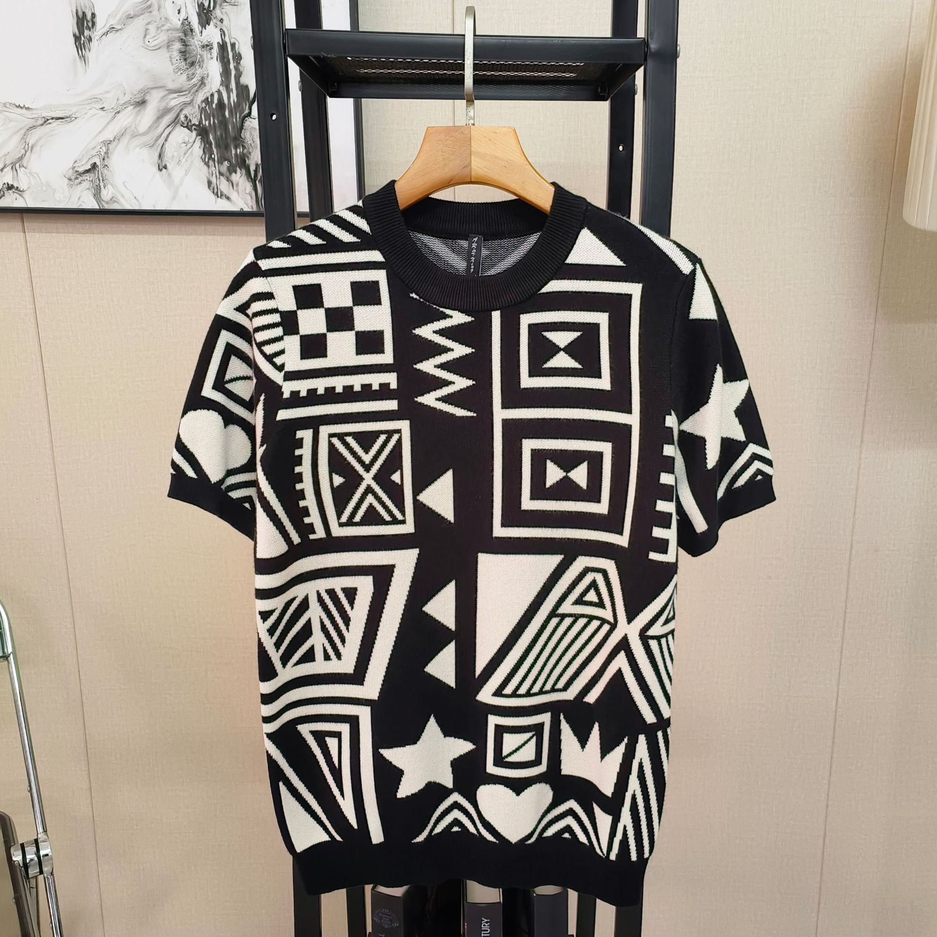 Herrenbekleidung Dicker, warmer Pullover mit Rundhalsausschnitt im neuen Stil für Herbst und Winter, kurzärmeliger, locker bedruckter geometrischer Pullover_voghion.com