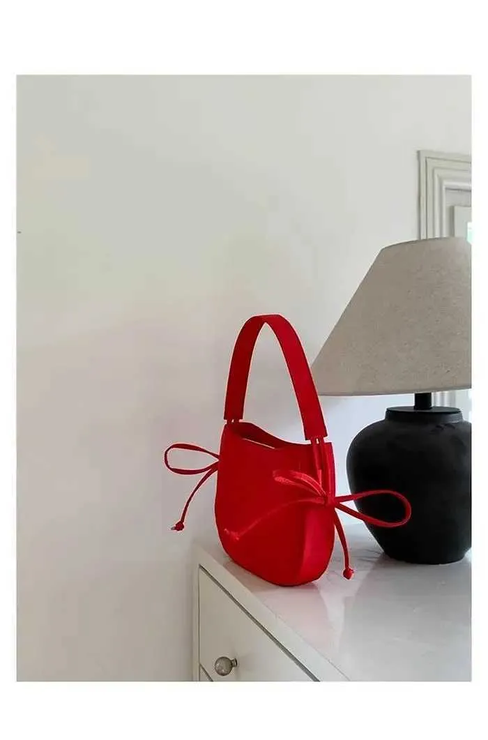 Vintage Women's Shoulder Bag Large Capacity Black Underarm Bag_voghion.com