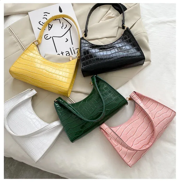Fashion Exquisite Shopping Bag Retro Casual Tote Shoulder Bags Female Leather Solid Color Chain Handbag for Women 241120_voghion.com
