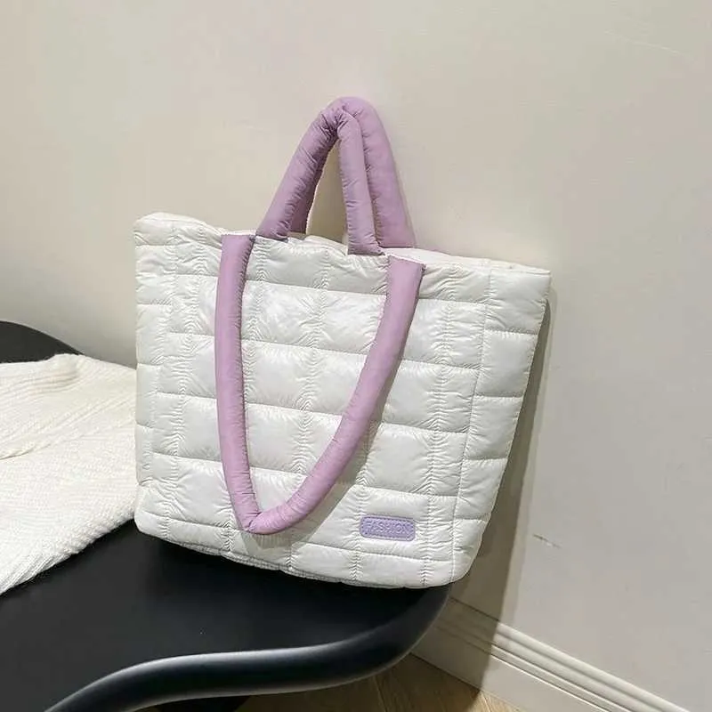 Geantă de umăr pufoasă de designer pentru femei, geantă de lenjerie de pat, bumbac cu puf, capacitate mare, geantă de cumpărături de iarnă Y241115_voghion.com