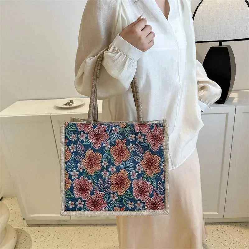 Designer Tote Handbag Large Capacity Jacquard Canvas Shopper Bag_voghion.com