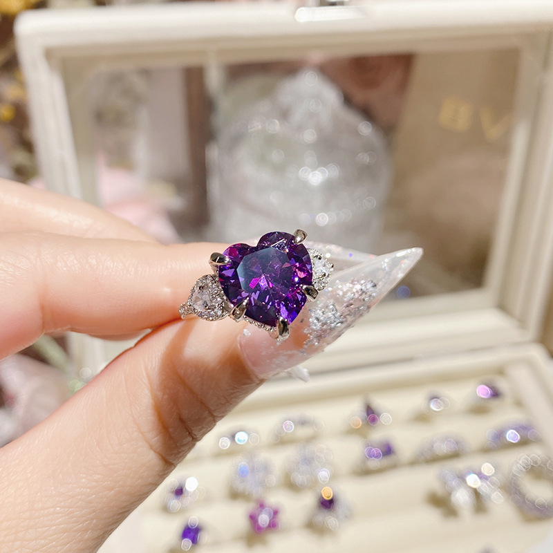 Elegant Purple Diamond Ring Gold Plated Luxurious Sparkle_voghion.com