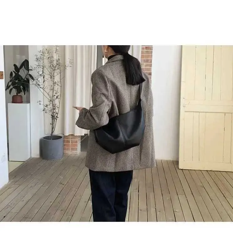 Borsa a tracolla alla moda con pieghe per donna in morbida pelle PU, borsa a tracolla firmata Dumpg Fashion Cloud, borsa Hobo BolsasC241103_voghion.com