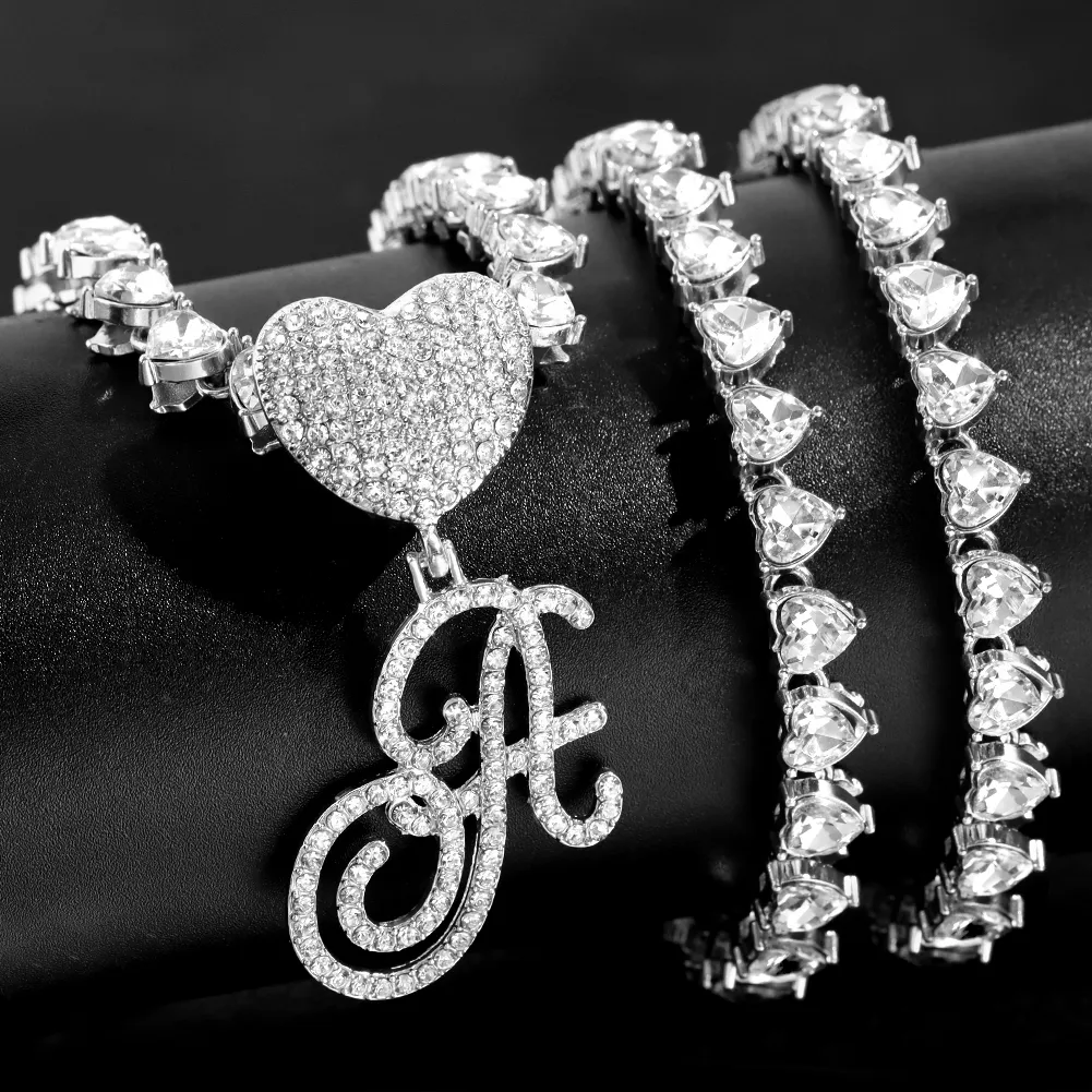 Ķēdes Modes Bling Bruģēts A-Z kursīvs Sākotnējais burts Sirds Tenisa kaklarota Sievietēm CZ Crystal Chain Hip Hop Rotaslietas_voghion.com