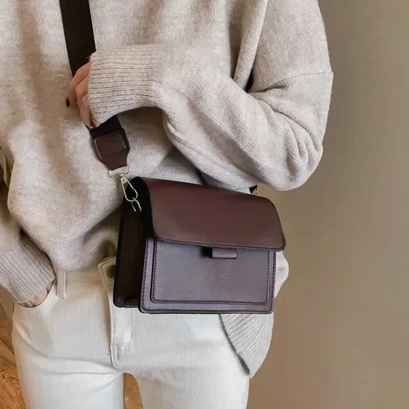 Stylish Women's Crossbody Bag With Wide Strap Small Retro Design_voghion.com