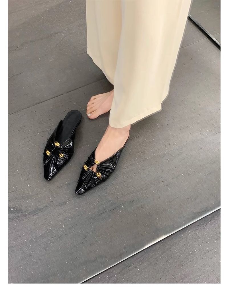 Grape Mom's Same Style Spring New Triangle Buckle Hollow Pointed Pleated Baotou Muller Half Slippers Women's Genuine_voghion.com