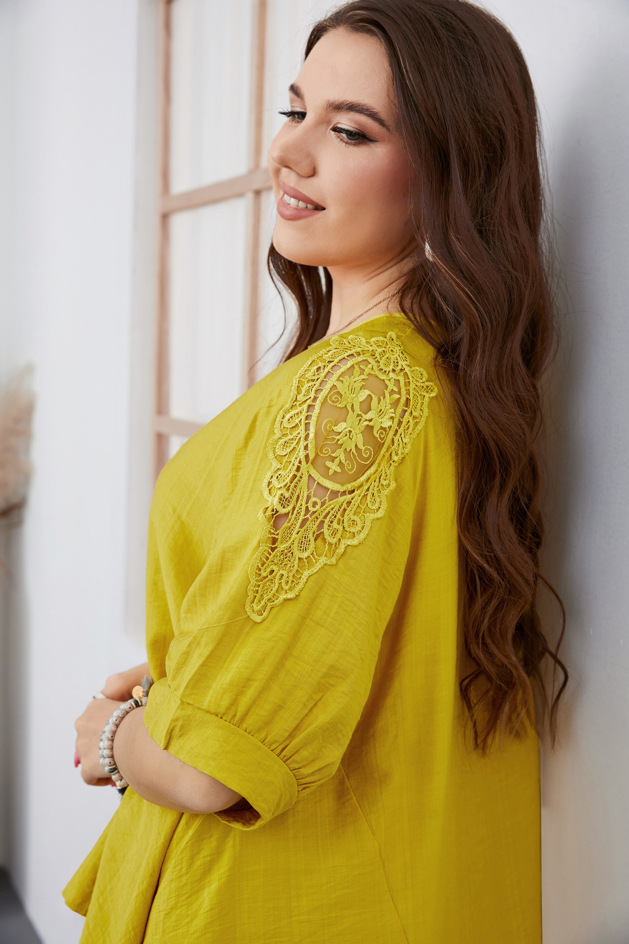 Women's irregular large size MM loose solid color women's T-shirt_voghion.com