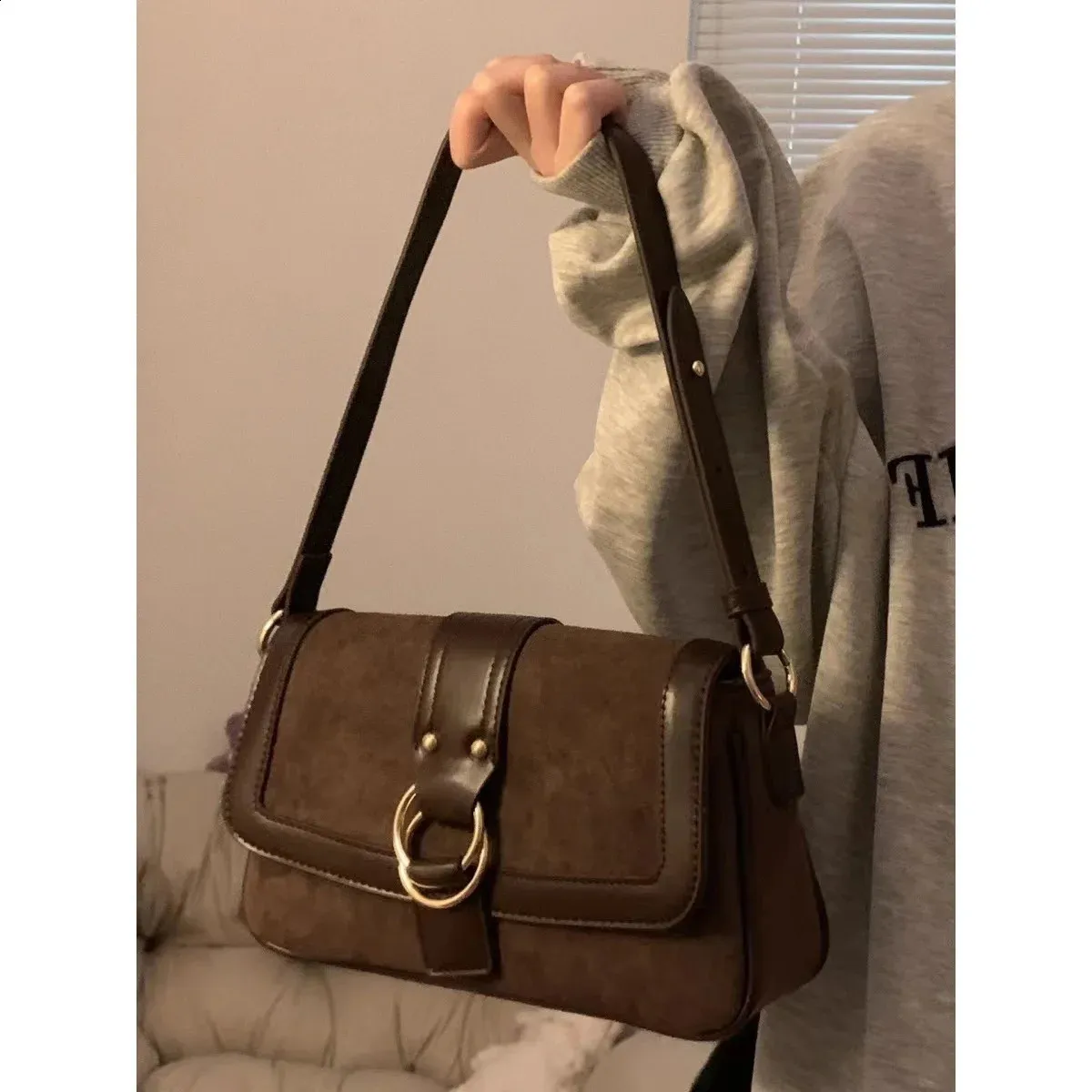 Vintage Brown Shoulder Bags for Women Trendy Flap Frosted Underarm Lady Casual Out Crossbody Bag and Purses 240924_voghion.com
