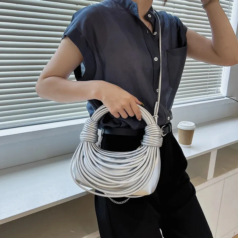 Borsa donna a mano tracolla hobo pochette elegante color oro_voghion.com