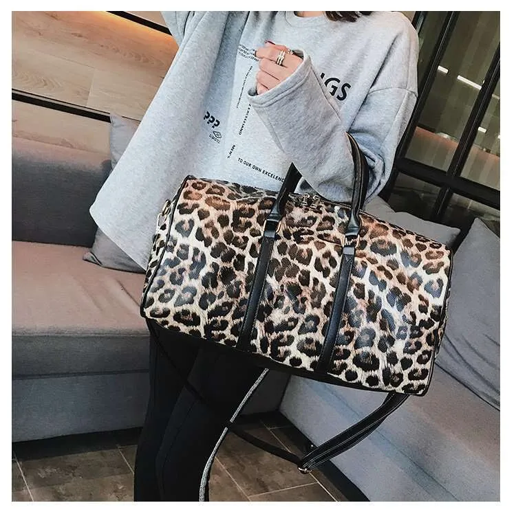 Europe American Fashion Leopard Print Handbag Large Capacity Gym Bags Travel Shopping Tote Bag Street Dressing_voghion.com