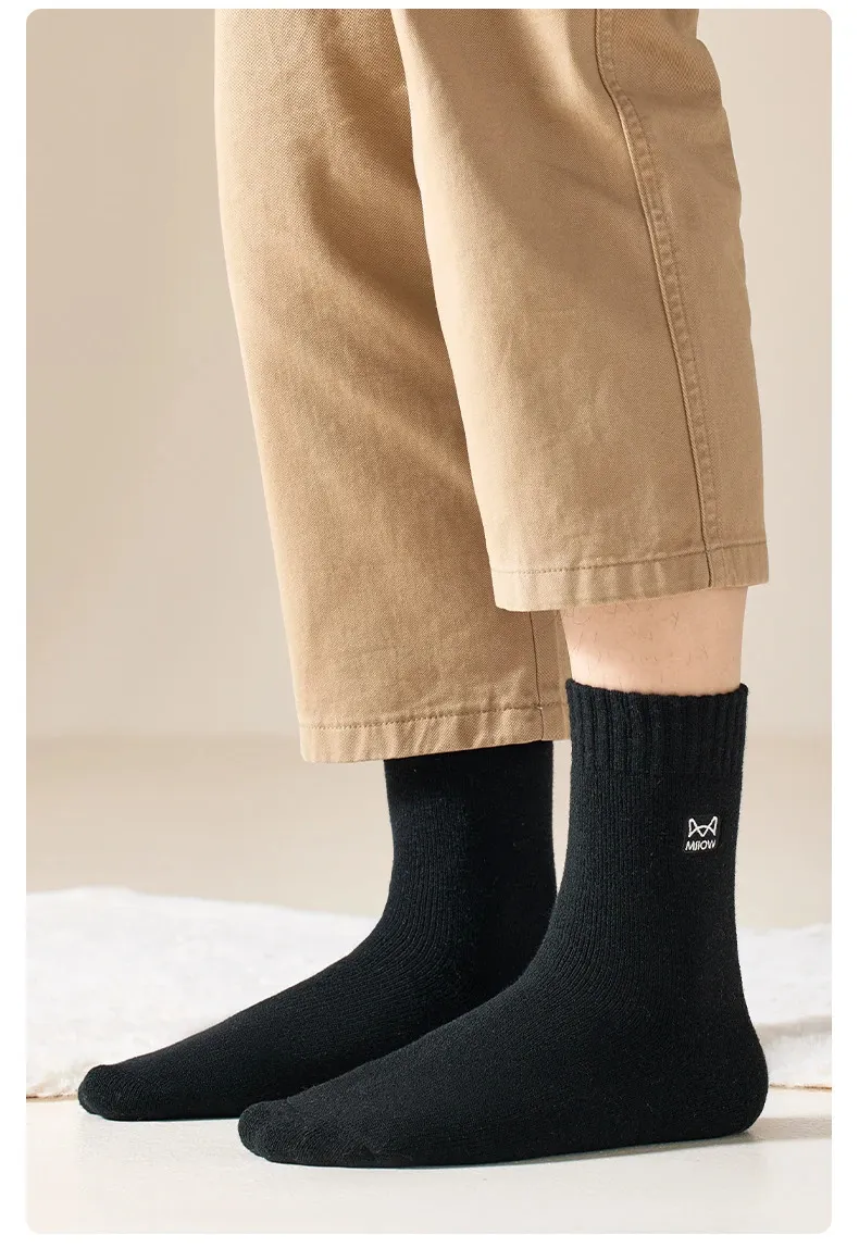 MiiOW Merino Wool Mens Inverno Spessi Freddi Resistenti Cashmere Lunghi Stivali da Neve Retro Marrone Calzini Asciugamano Caldi 241206_voghion.com