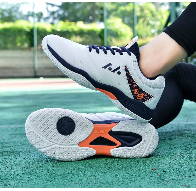 Professional badminton shoes mesh breathable training shoes non-slip shock-absorbing wear sports shoes_voghion.com