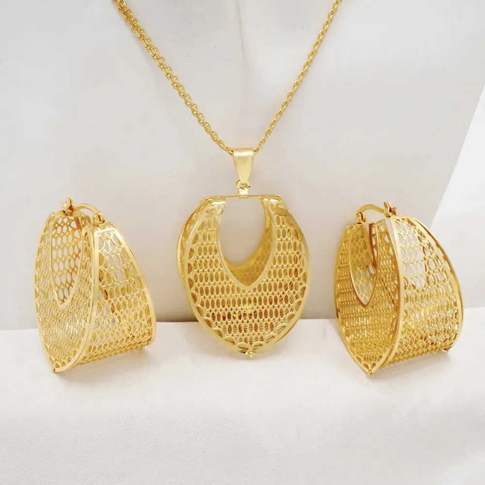 Wedding Jewelry Sets Fashion Dubai Copper Earrings Pendent Necklace For Women Romantic Daily Wear Party Anniversary_voghion.com