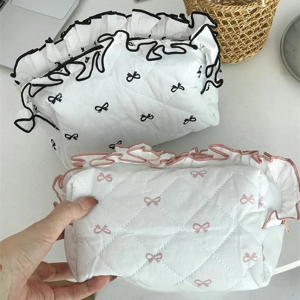 Korea Bow Print Damen Make-up Große Kapazität Tragbare Kosmetiktasche für Reisetoilettenartikel Gekräuselte Kante Kosmetikaufbewahrung_voghion.com