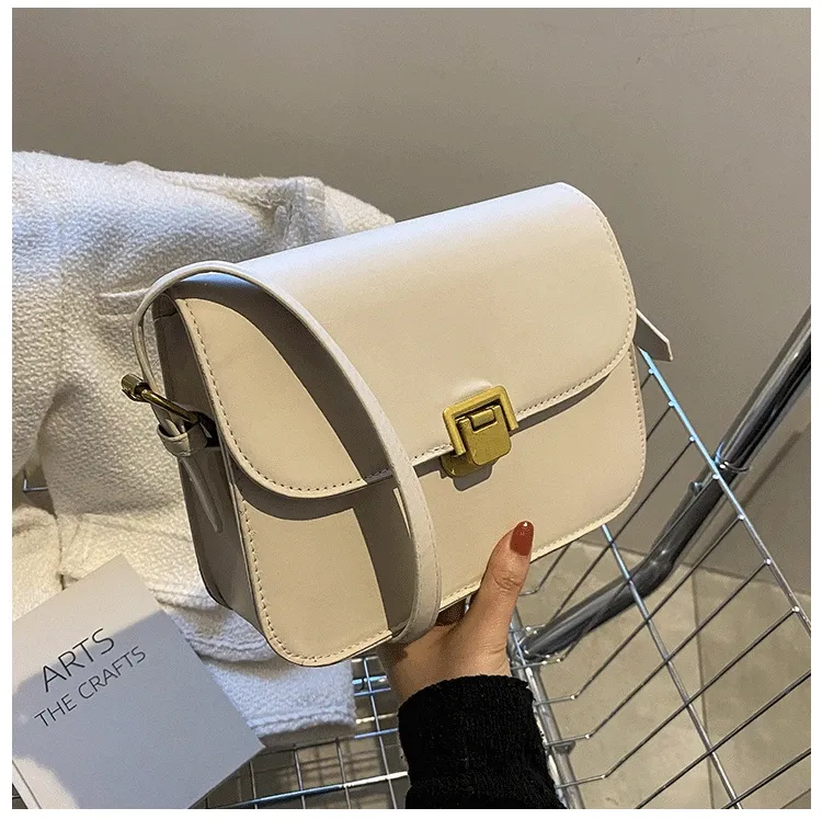 Designer Shoulder Bags Womens 2024 Messenger Bag in Preppy Style - High-Quality Vintage Envelope Briefcase Handbag_voghion.com