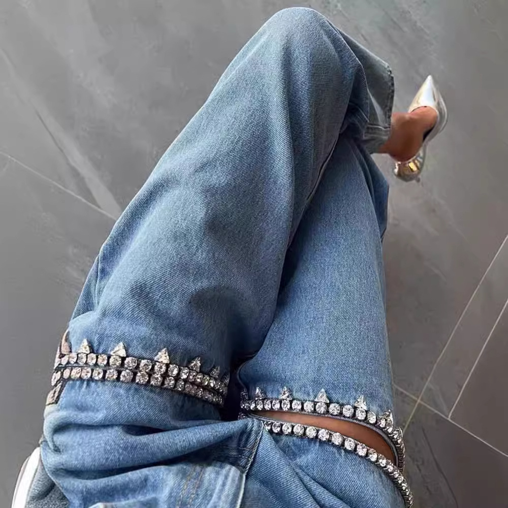 Vêtements pour femmes Jeans droits déchirés bleus pour printemps et été