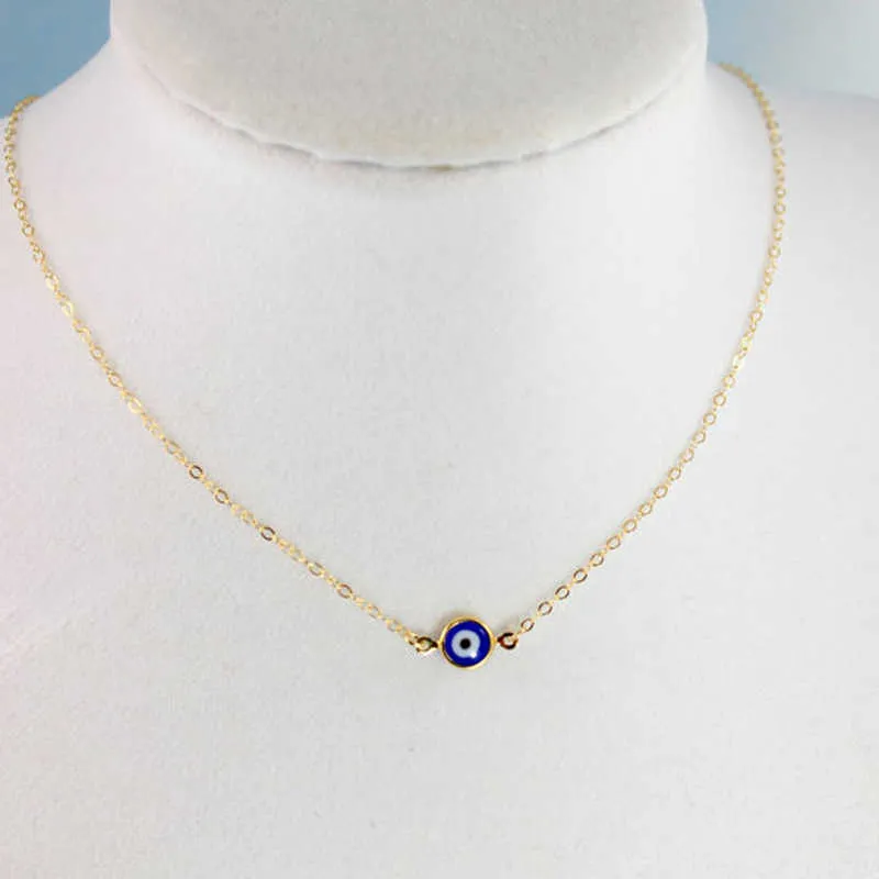 Collana con ciondolo con occhio maligno blu alla moda per le donne_voghion.com