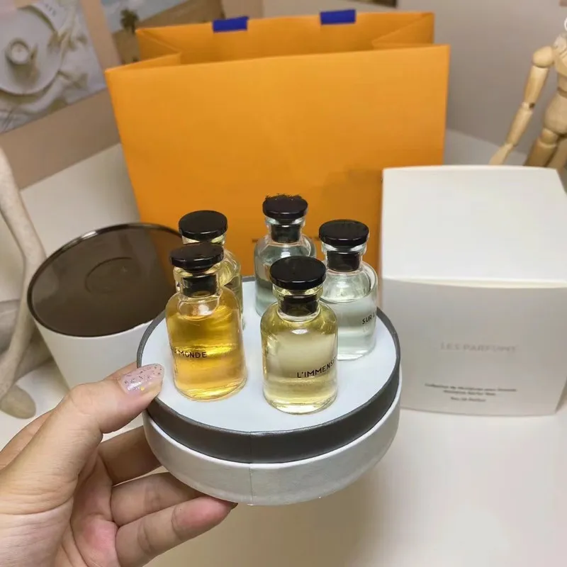 Fragrance Perfume Set 10ml au hasard L'immensite orage sur la route nouveau e 5/7pcs rose etoile filante attrape-reves_voghion.com