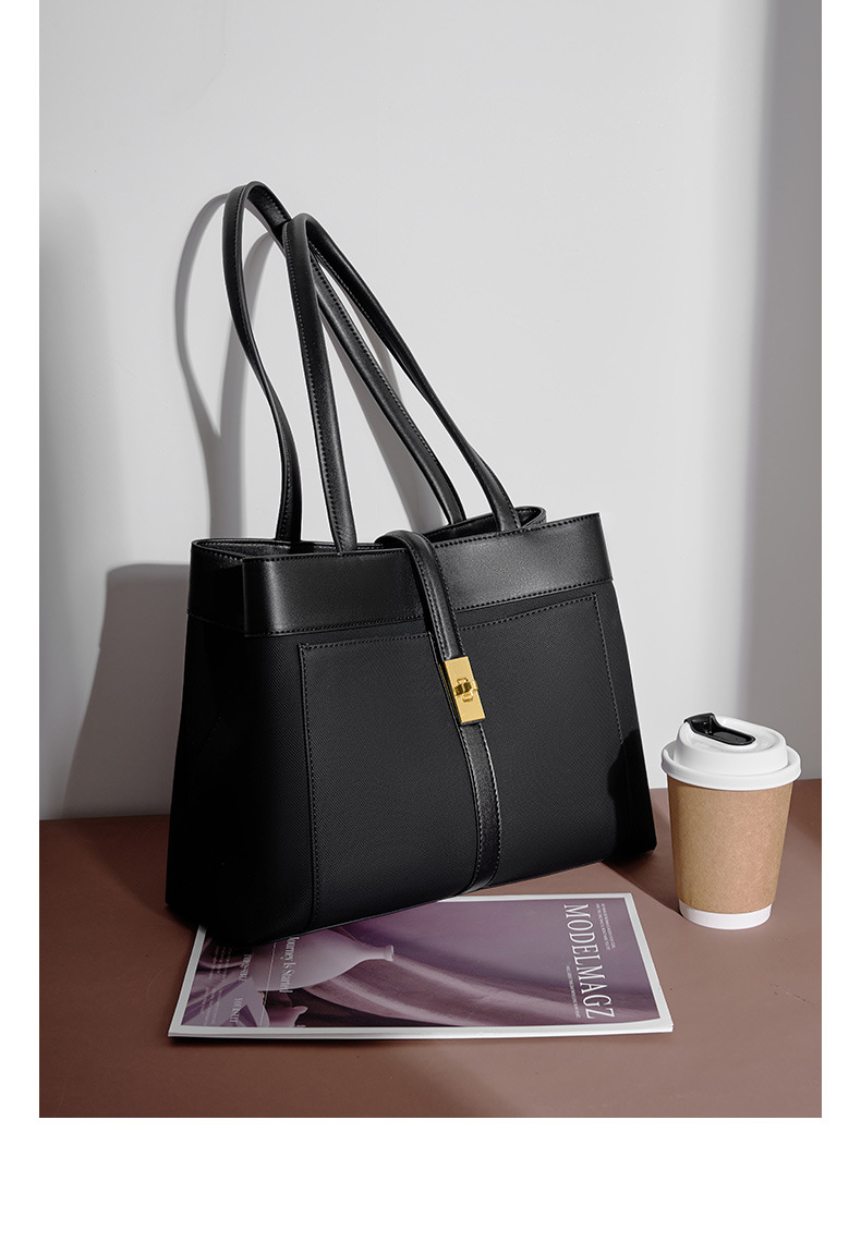 New 2025 Cowhide Cowhide Commuter Large Capacity Underarm Hundred Handbag, Women's Bag_voghion.com