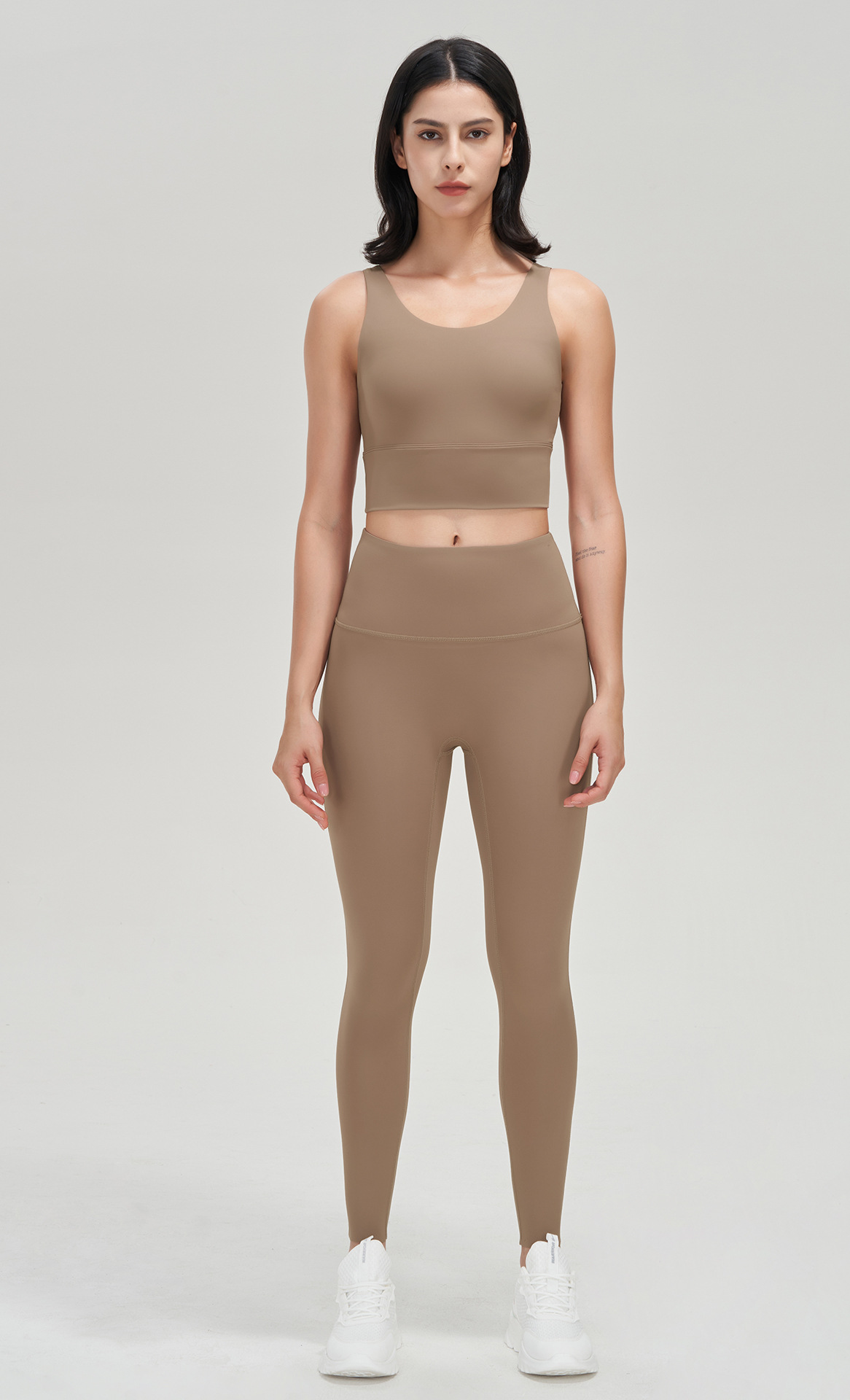 Lycra Yoga Deep V Backless European And American Style Sports Bra Fitness High Neck Vest With Chest Pads For Women_voghion.com