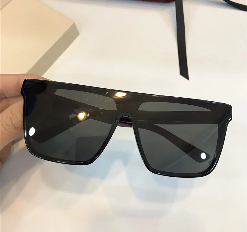 Wholesale-Sunglasses Brand Designer 0268 Fashion Big Frame Plate Glasses Siamese Lens Design Avant-garde Style UV400_voghion.com