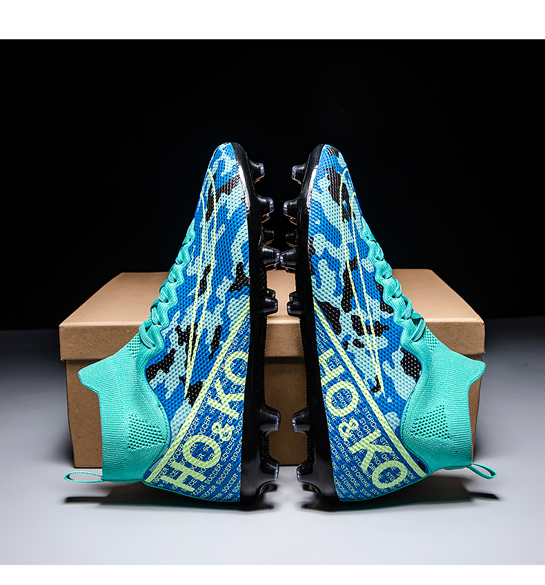 Scarpe da calcio per esterni da uomo nuove Scarpe da allenamento Scarpe da ginnastica ultraleggere con tacchetti da calcio Drop Shipping Light_voghion.com