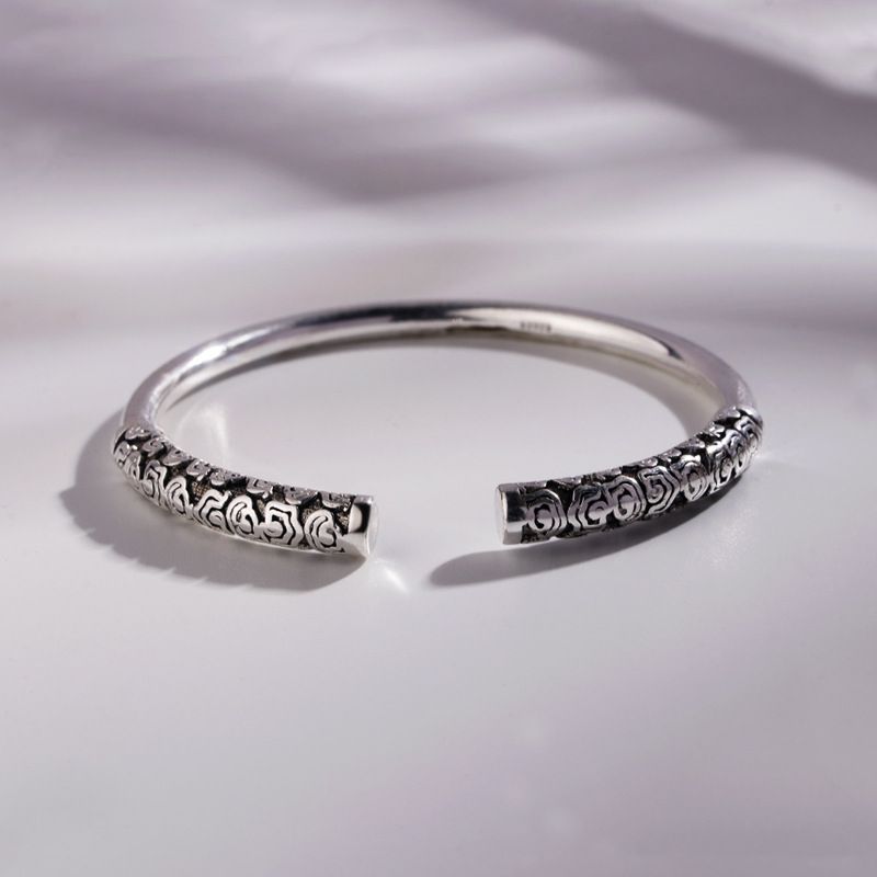 Bracciale aperto Golden Hoop da uomo in rame bianco placcato argento massiccio per bambini, con maledizione Wukong e Myth Black_voghion.com