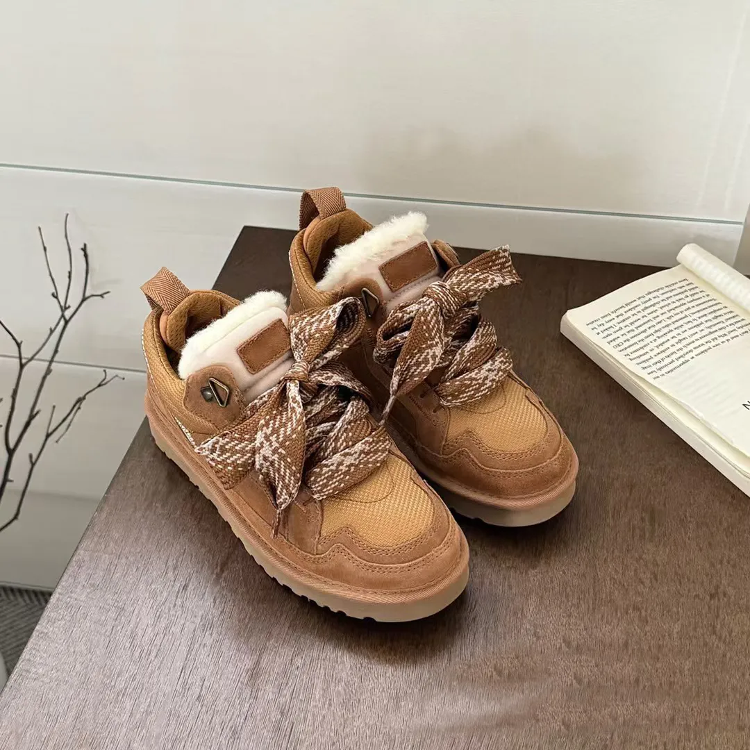 2025 Sheepskin Integrated Snow and Velvet Winter Warm Thick Cotton Shoes Men's and Women's Styles U_voghion.com