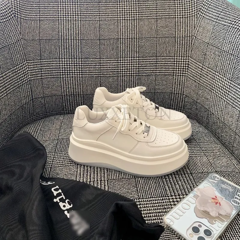 Round Toe Thick Sole Small White Shoes With Mesh For Breathability Comfort Anti Slip Wear Resistant Casual Versatile_voghion.com
