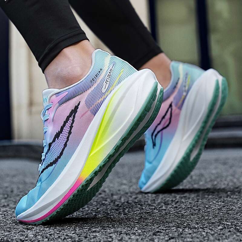 Laufschuhe True Strength Carbon Plate_voghion.com