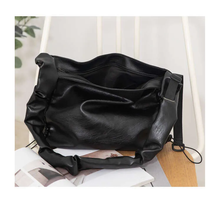 Nouveau sac fourre-tout à bandoulière plissé tendance pour campus universitaire_voghion.com