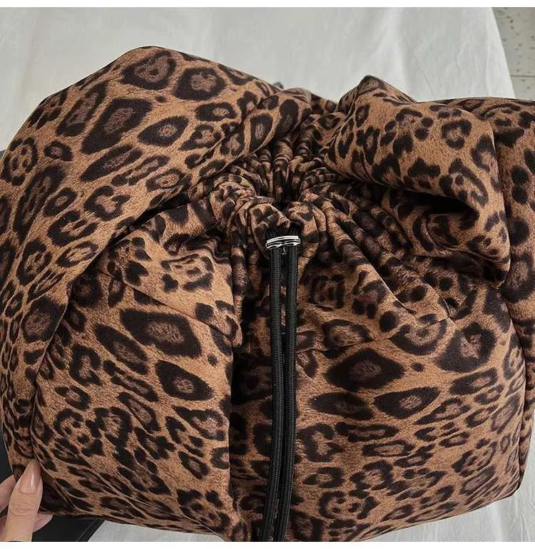 Grande leopardo Hobo donne moda tessuto spalla stile coreano grandi pacchetti nuovo nel 2024 inverno borse shopper casual_voghion.com