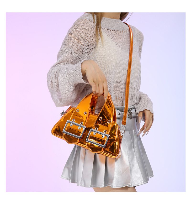 Damen 2024 Neue supermodische tragbare kleine quadratische Tasche Koreanische Ausgabe glänzende Premium strukturierte_voghion.com
