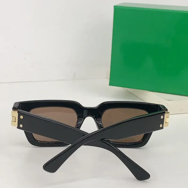 Retro Square Sunglasses For Men And Women With Uv400 Protection_voghion.com