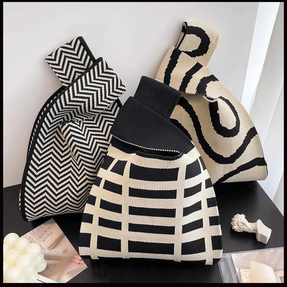 Autumn/Winter Warm Knot Japanese Handmade Knitted Portable Mini Bar Handbag Bucket Side Bag Y241106_voghion.com
