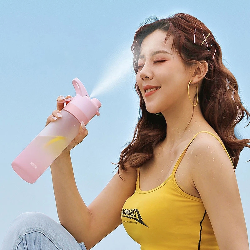 Sticlă de apă de 700 ml pentru fete, sport în aer liber, fitness, cană de apă, capacitate mare, sticlă cu pulverizator, fără BPA, sticle de călătorie pentru băuturi_voghion.com